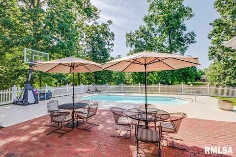 Tiny photo for 616 SEVILLE Drive, Mt Vernon, IL 62864 (MLS # EB458810)