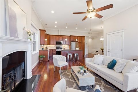 Tiny photo for 2249 W Irving Park Road #4, Chicago, IL 60618 (MLS # 12577018)