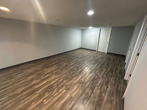 Tiny photo for 609 E 160th Place, South Holland, IL 60473 (MLS # 12498448)