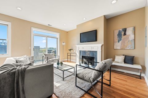 Tiny photo for 4603 N RACINE Avenue #403, Chicago, IL 60640 (MLS # 12501461)