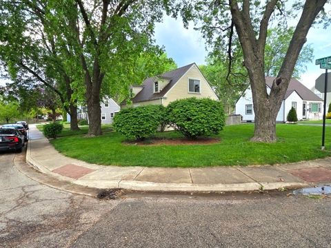Tiny photo for 1106 Birchdale Drive, Elgin, IL 60123 (MLS # 12645833)