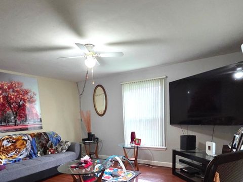 Tiny photo for 1106 Birchdale Drive, Elgin, IL 60123 (MLS # 12645833)