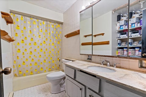 Tiny photo for 5855 N Sheridan Road #19G, Chicago, IL 60660 (MLS # 12718712)