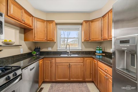 Tiny photo for 540 N Rosedale Avenue, Aurora, IL 60506 (MLS # 12581269)