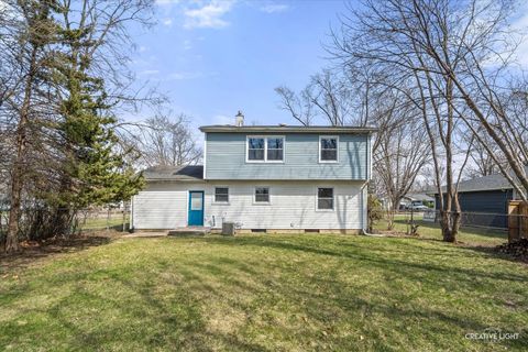 Tiny photo for 540 N Rosedale Avenue, Aurora, IL 60506 (MLS # 12581269)