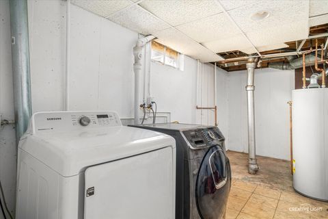 Tiny photo for 540 N Rosedale Avenue, Aurora, IL 60506 (MLS # 12581269)