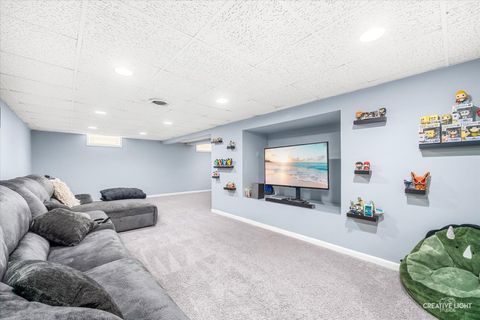 Tiny photo for 540 N Rosedale Avenue, Aurora, IL 60506 (MLS # 12581269)