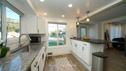 Tiny photo for 34966 N Forest Avenue, Ingleside, IL 60041 (MLS # 12531156)