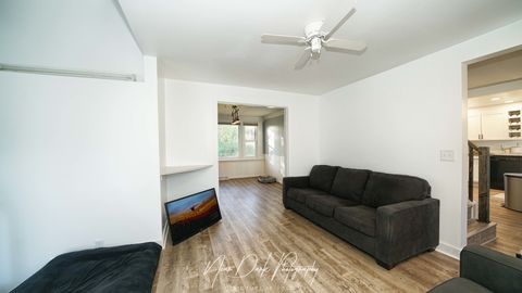 Tiny photo for 34966 N Forest Avenue, Ingleside, IL 60041 (MLS # 12531156)