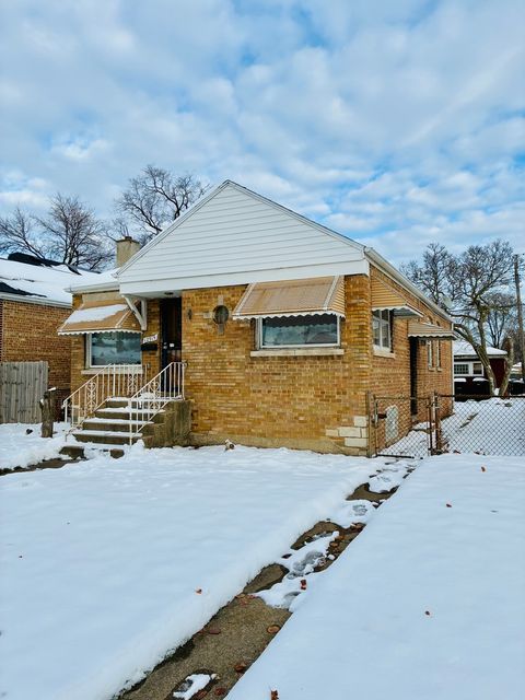 Tiny photo for 12915 S parnell Avenue, Chicago, IL 60628 (MLS # 12530893)