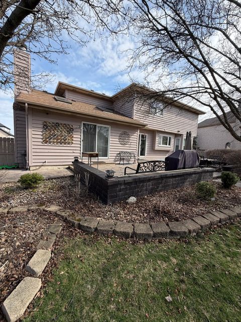 Tiny photo for Carol Stream, IL 60188 (MLS # 12612572)