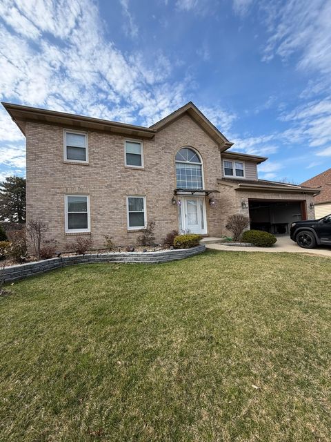 Tiny photo for Carol Stream, IL 60188 (MLS # 12612572)