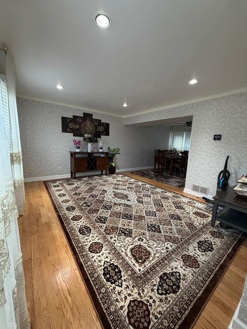 Tiny photo for Carol Stream, IL 60188 (MLS # 12612572)