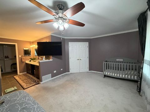 Tiny photo for Carol Stream, IL 60188 (MLS # 12612572)