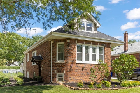 Tiny photo for 501 S Wisconsin Avenue, Villa Park, IL 60181 (MLS # 12671884)