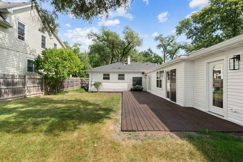 Tiny photo for 132 Mohawk Drive, Clarendon Hills, IL 60514 (MLS # 12791521)