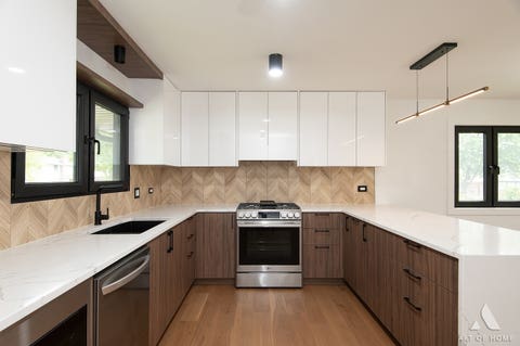 Tiny photo for 214 Cambridge Lane, Bloomingdale, IL 60108 (MLS # 12683774)