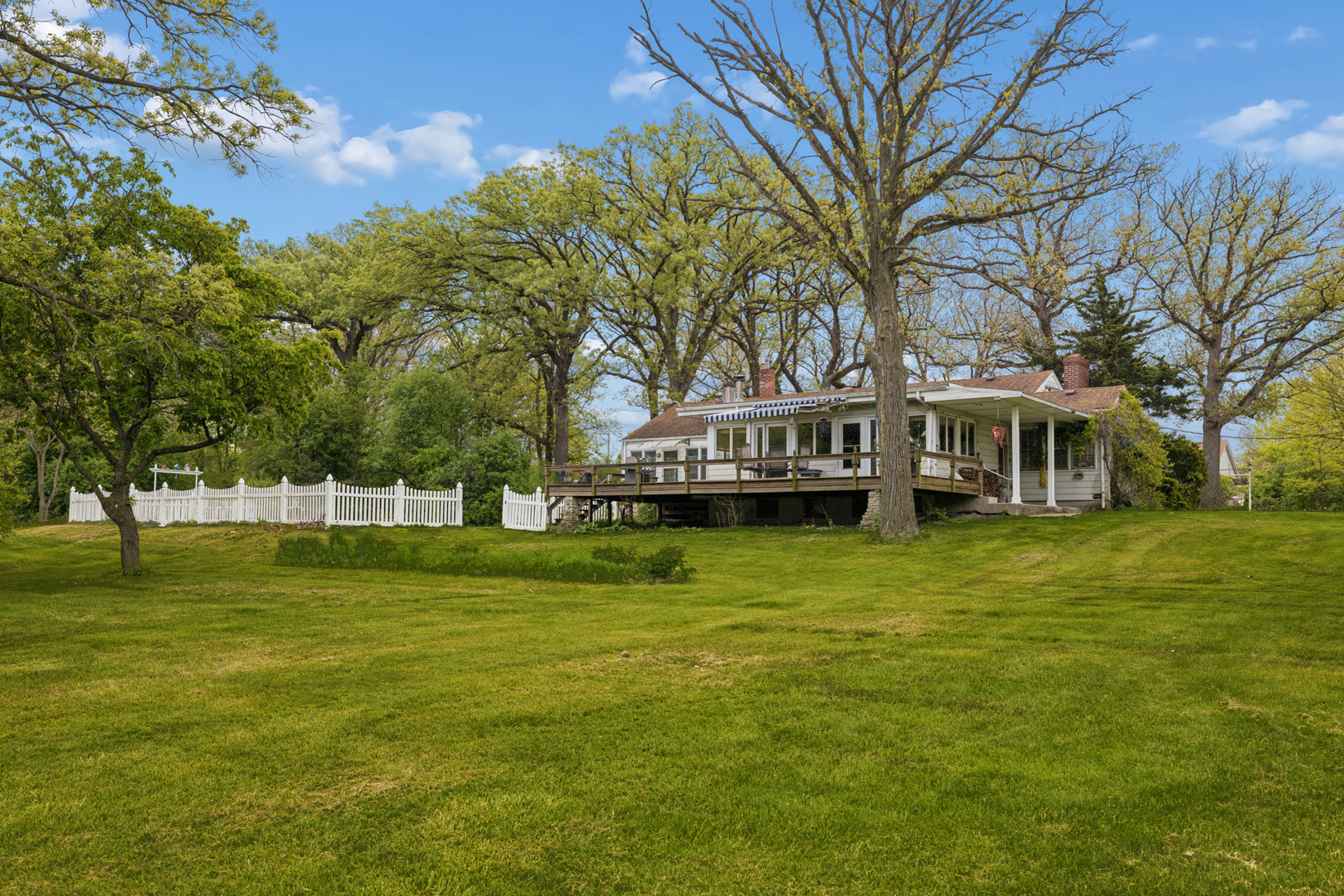 931 E Steger Road
