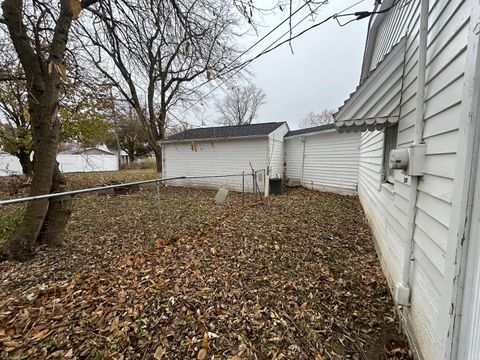 Tiny photo for 620 COMMERICAL Street, Danville, IL 61832 (MLS # 12524206)
