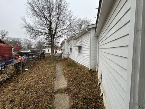 Tiny photo for 620 COMMERICAL Street, Danville, IL 61832 (MLS # 12524206)