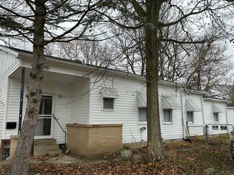 Tiny photo for 620 COMMERICAL Street, Danville, IL 61832 (MLS # 12524206)