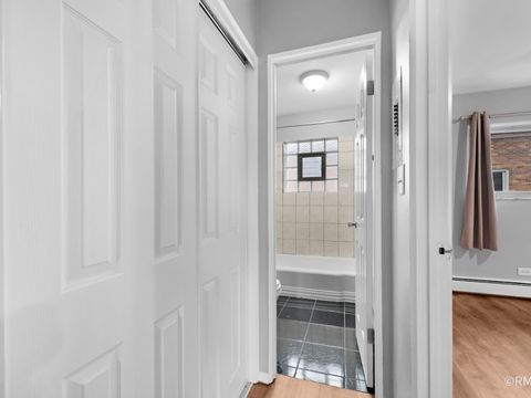 Tiny photo for 16 N Garfield Street #2L, Lombard, IL 60148 (MLS # 12542619)