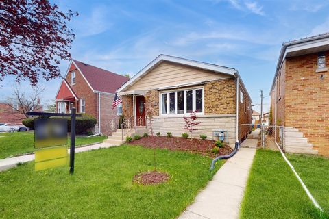 Tiny photo for 3703 S 58th Court, Cicero, IL 60804 (MLS # 12534011)