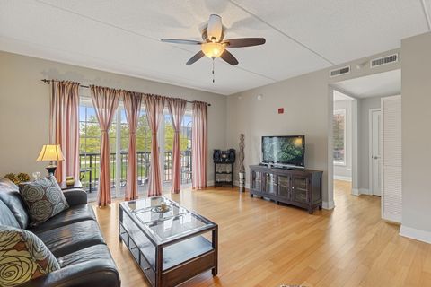 Tiny photo for 100 S Emerson Street #205, Mount Prospect, IL 60056 (MLS # 12630935)