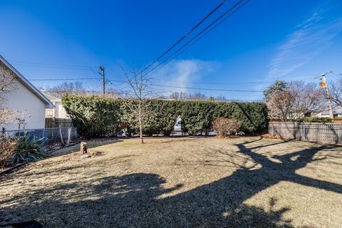 Tiny photo for 1222 Woodside Road, La Grange Park, IL 60526 (MLS # 12581217)