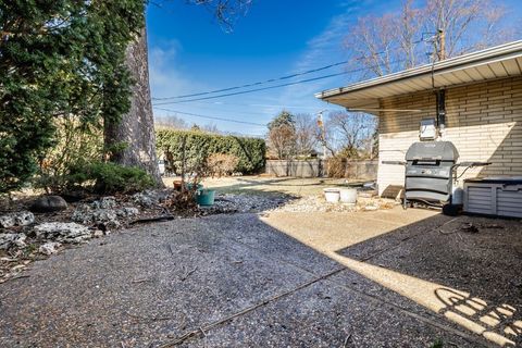 Tiny photo for 1222 Woodside Road, La Grange Park, IL 60526 (MLS # 12581217)