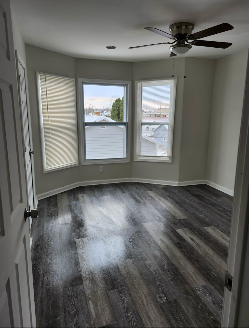 18 N Jefferson Avenue