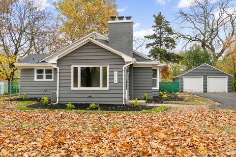 615 Polo Drive Wheaton IL 60187