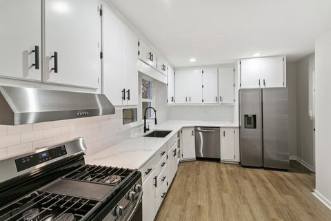 Tiny photo for 615 Polo Drive, Wheaton, IL 60187 (MLS # 12520664)