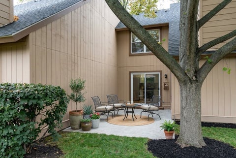 Tiny photo for 5858 HeatherRidge Drive #5858, Gurnee, IL 60031 (MLS # 12782090)
