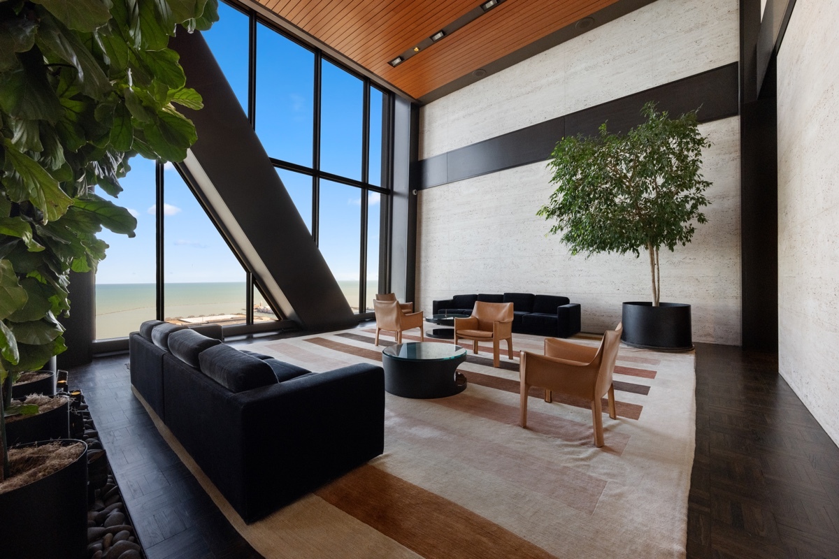 175 E Delaware Place 8401-02