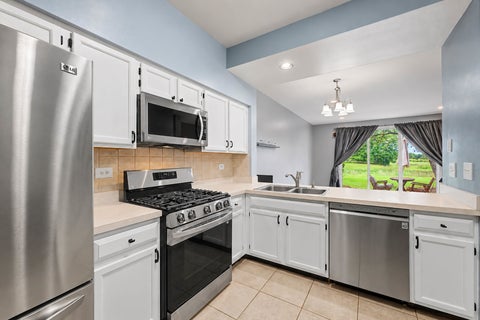 Tiny photo for 189 Polaris Drive, Lake In The Hills, IL 60156 (MLS # 12755294)