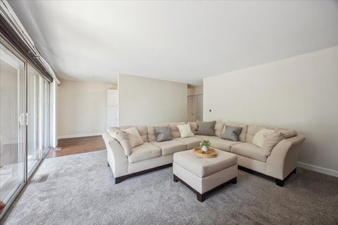 Tiny photo for 1607 Maple Terrace #2C, Lisle, IL 60532 (MLS # 12760470)