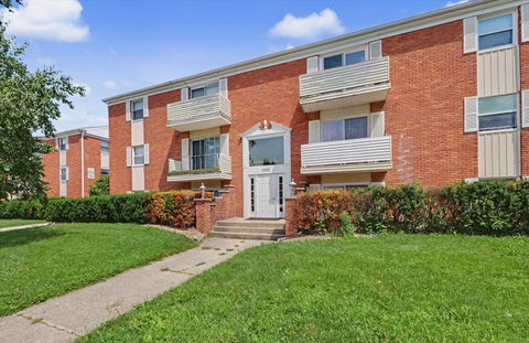 Tiny photo for 1002 E Harding Drive E #101, Urbana, IL 61801 (MLS # 12705432)