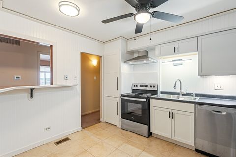 Tiny photo for 700 N Bruce Lane #312, Glenwood, IL 60425 (MLS # 12490967)