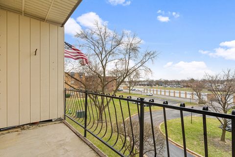 Tiny photo for 700 N Bruce Lane #312, Glenwood, IL 60425 (MLS # 12490967)