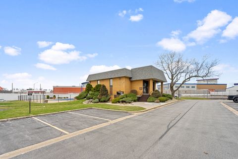 Tiny photo for 700 N Bruce Lane #312, Glenwood, IL 60425 (MLS # 12490967)