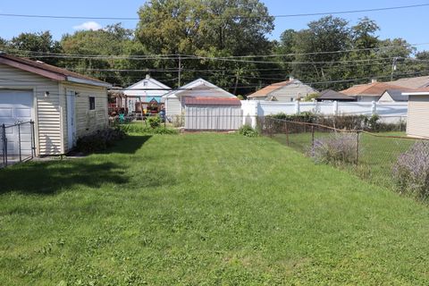 Tiny photo for 14832 KENNETH Avenue, Midlothian, IL 60445 (MLS # 12467421)