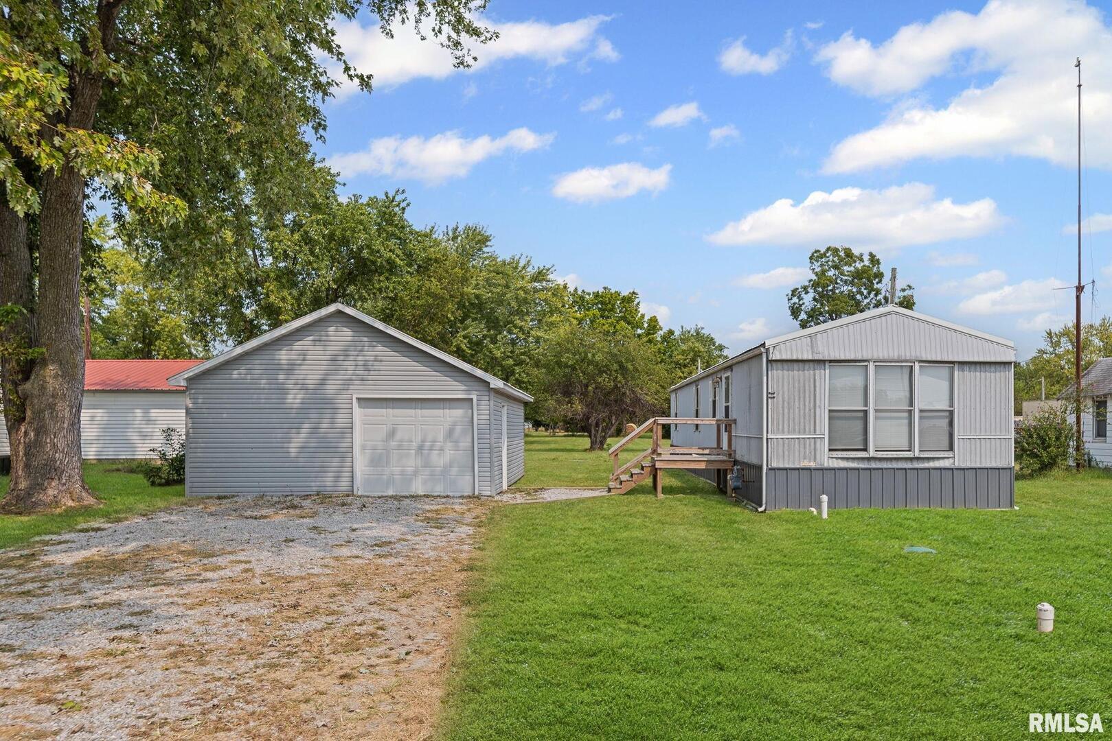 5219 US Hwy 50 Avenue