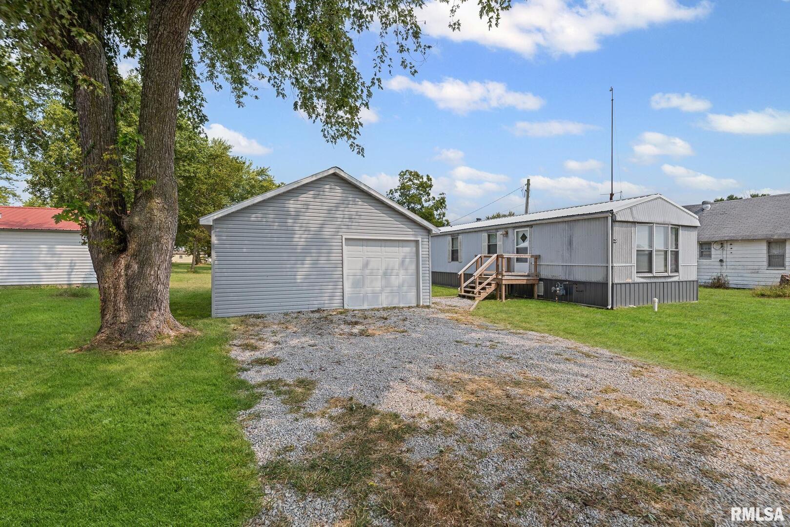 5219 US Hwy 50 Avenue