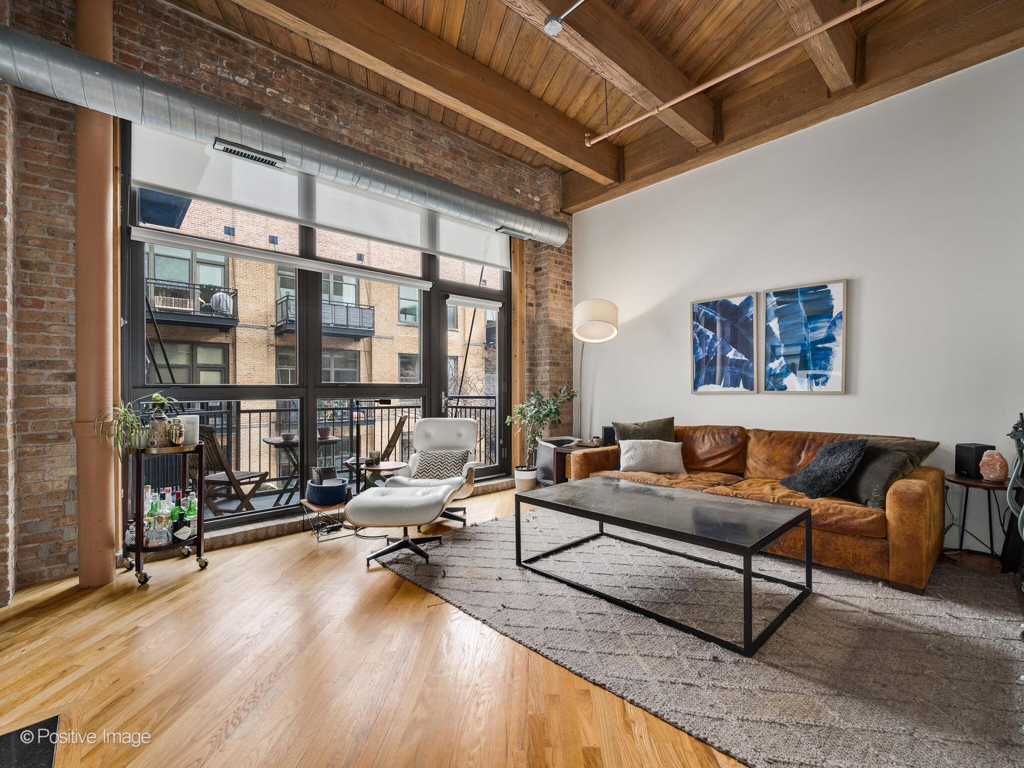 1040 W ADAMS Street 350