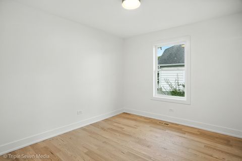 Tiny photo for 302 S Washington Street, Westmont, IL 60559 (MLS # 12476817)