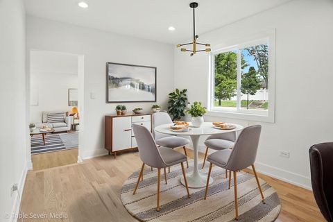 Tiny photo for 302 S Washington Street, Westmont, IL 60559 (MLS # 12476817)