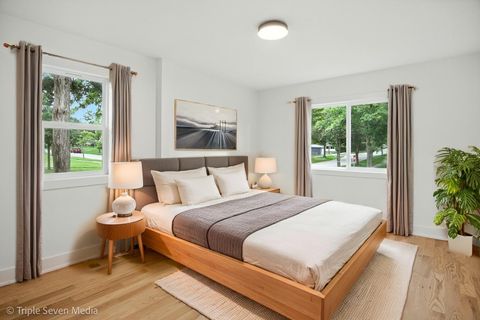 Tiny photo for 302 S Washington Street, Westmont, IL 60559 (MLS # 12476817)