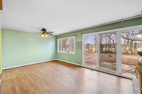Tiny photo for 28 W Rocket Circle, Park Forest, IL 60466 (MLS # 12572372)