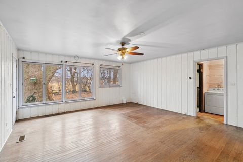 Tiny photo for 28 W Rocket Circle, Park Forest, IL 60466 (MLS # 12572372)